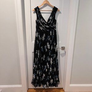 Black floral pleated maxi dress